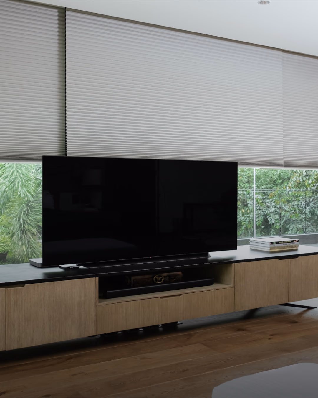 Aura® Illuminated Shades in a Sonoma County home